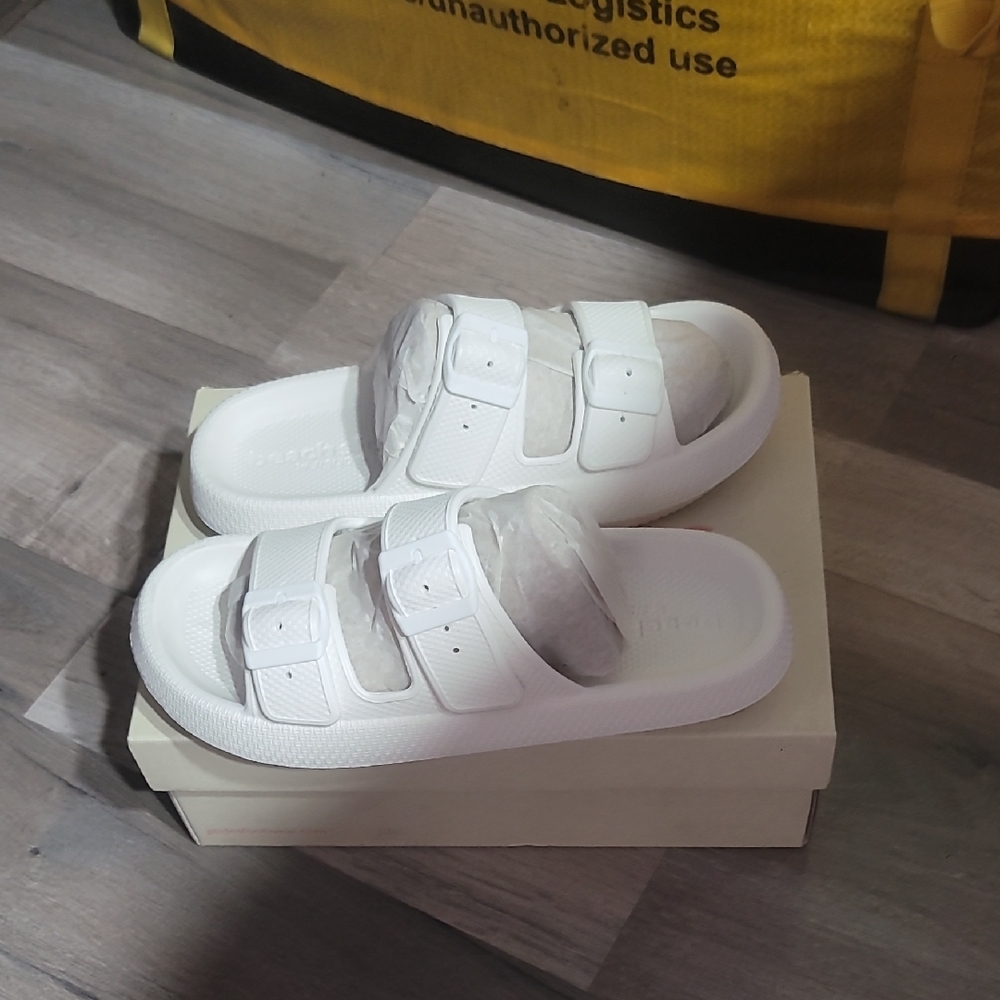 Beach Slides White Slide Sandals with Buckle Straps Size 9